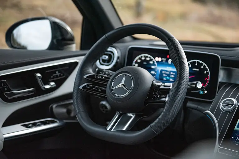 Mercedes GLC 300 4MATIC (X 254) Test: ein Langstrecken-Benziner? 