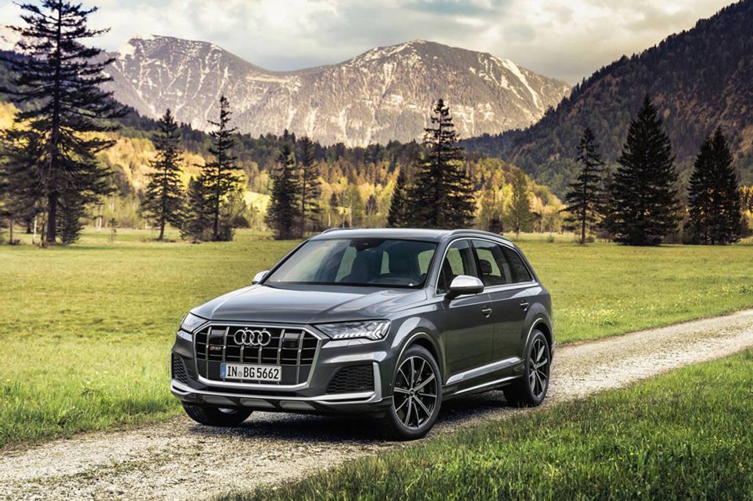 audi-sq7-front