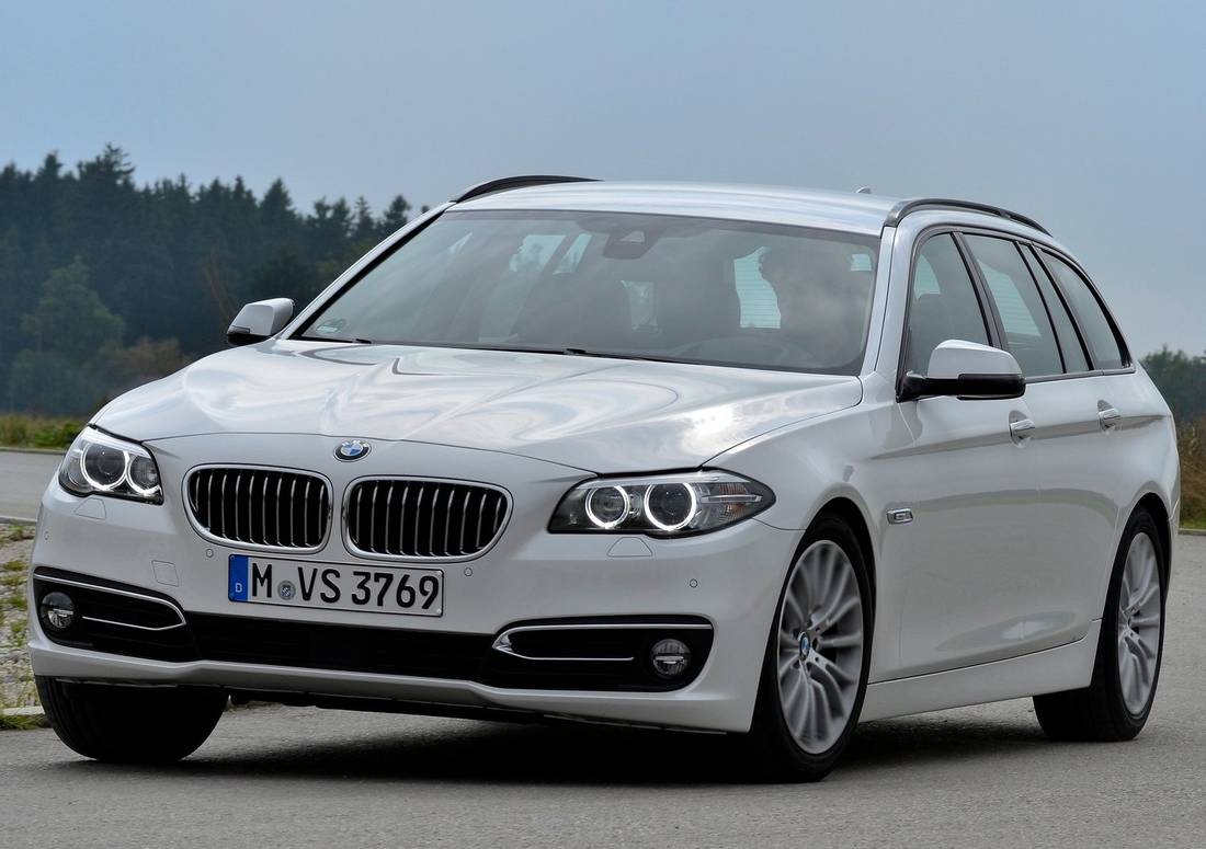 BMW 520d Touring Luxury Line Steptronic (07/18 - 06/19): Technische Daten,  Bilder, Preise