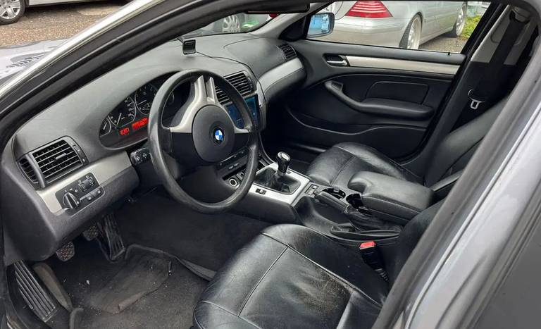 bmw-330i-security-3