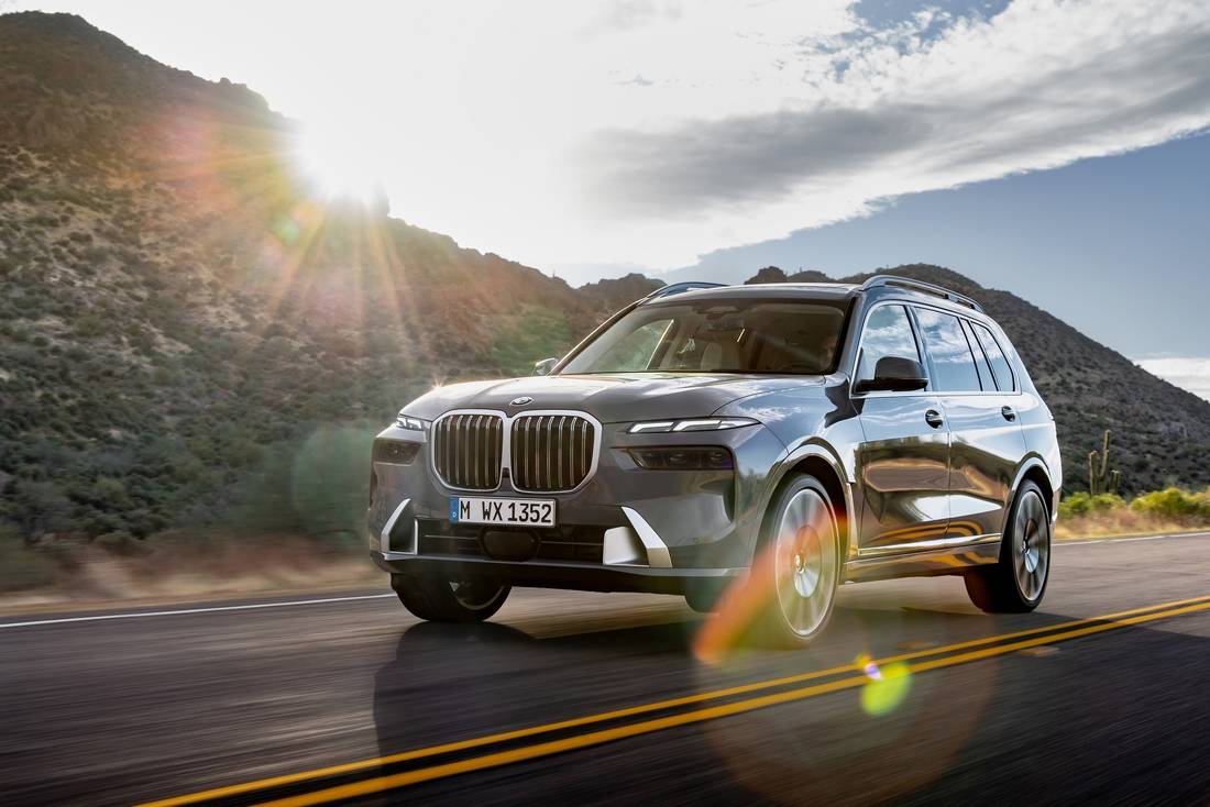 P90457500 lowRes the-new-bmw-x7-xdriv