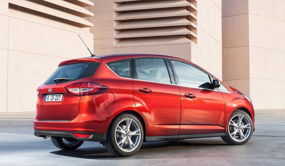 ford-c-max-side