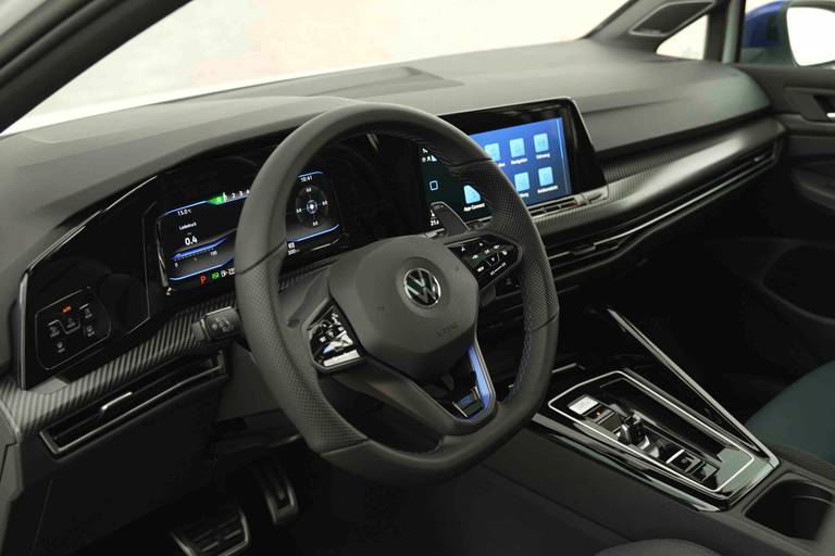 Neuer Volkswagen Golf R (2024) als Erlkönig erwischt - AutoScout24