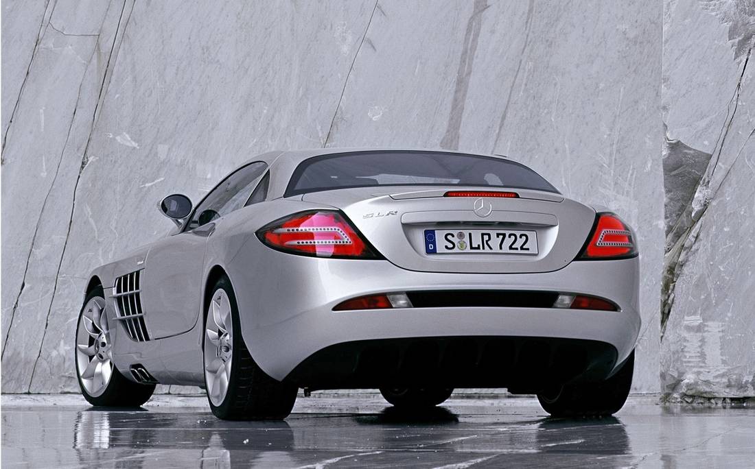 mercedes-benz-slr-mc-laren-back