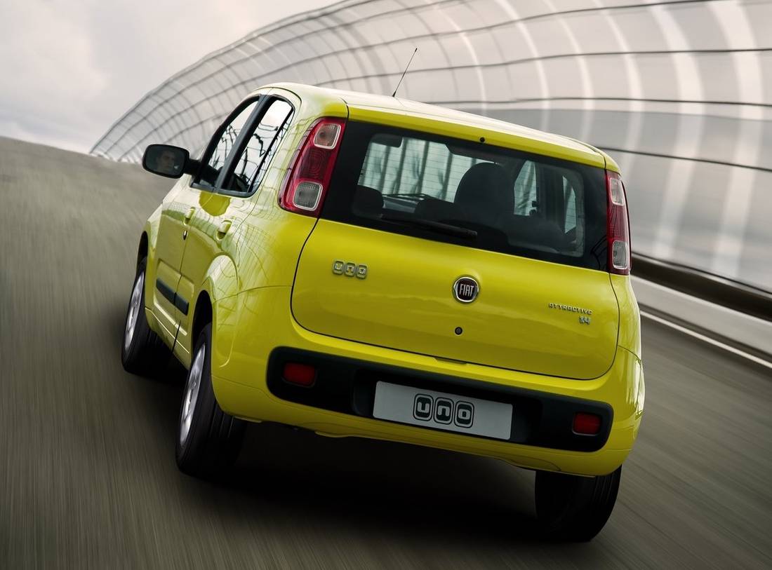 Fiat Uno in Schwarz gebraucht kaufen - AutoScout24