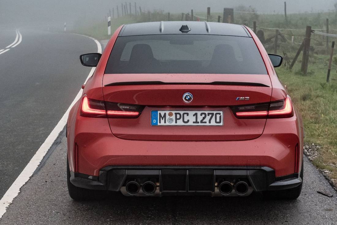 bmw-m3-back