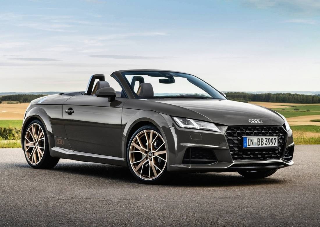 audi-tt-roadster-bronze-front