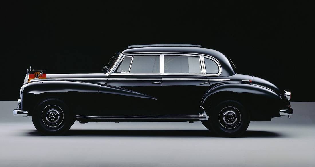 mercedes-benz-300-w186-side