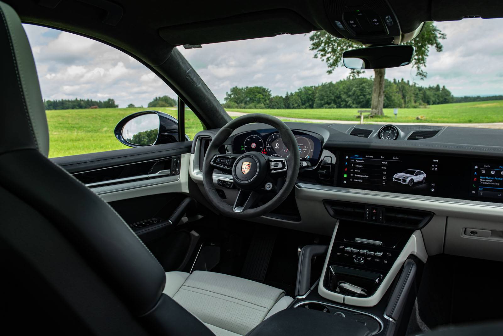 Porsche Cayenne GTS Coupé - Cockpit