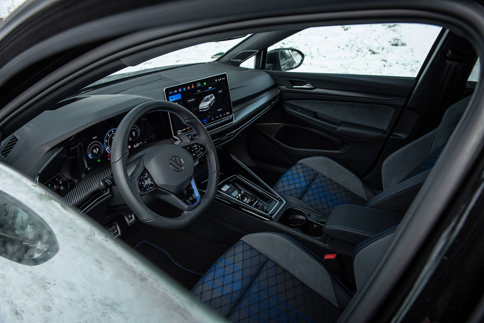 VW Golf 8 R Black Edition - Cockpit