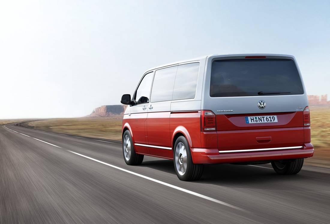 volkswagen-transporter-t6-back