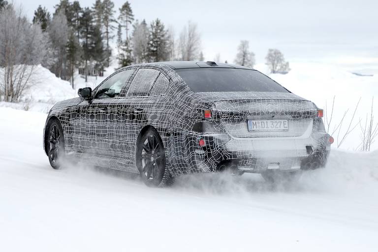 bmw-m5-2026-facelift-heck