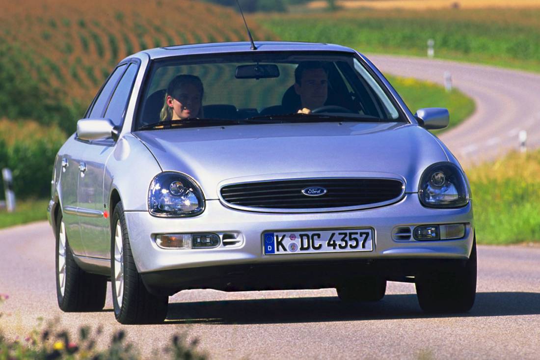 ford-scorpio-front