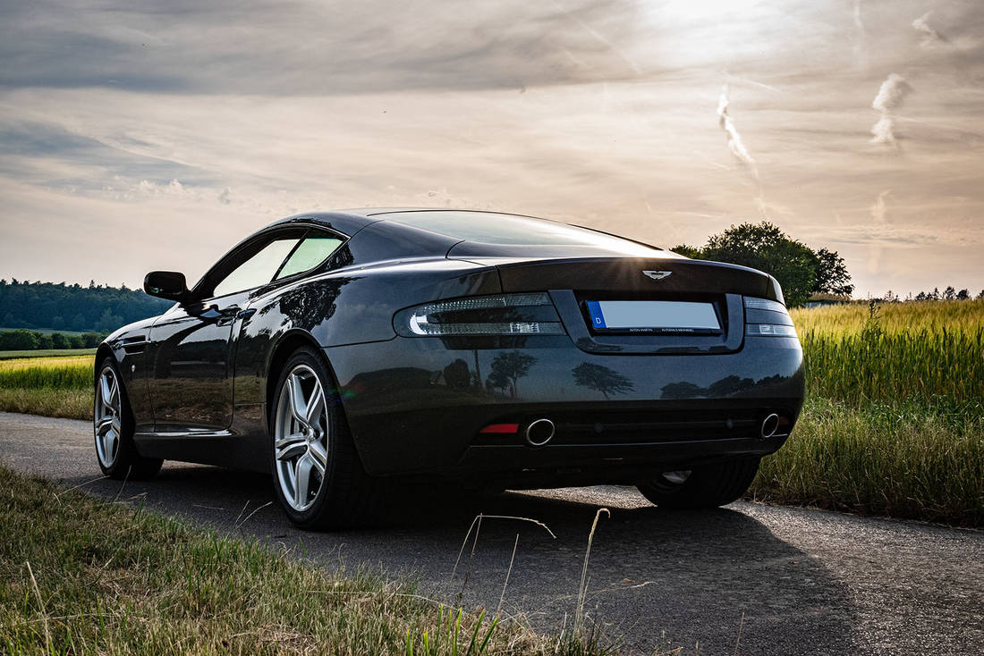 Klassik Test Aston Martin Db9 Handschalter Autoscout24