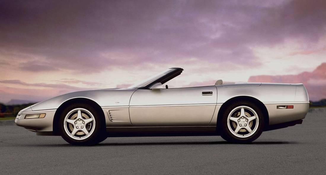 corvette-c4-cabrio-side