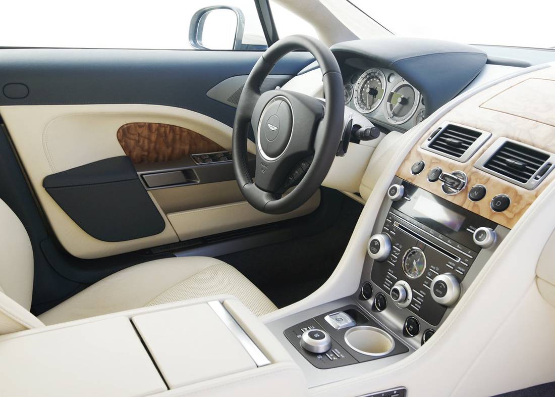 Aston Martin Rapide - Infos, Preise, Alternativen - AutoScout24