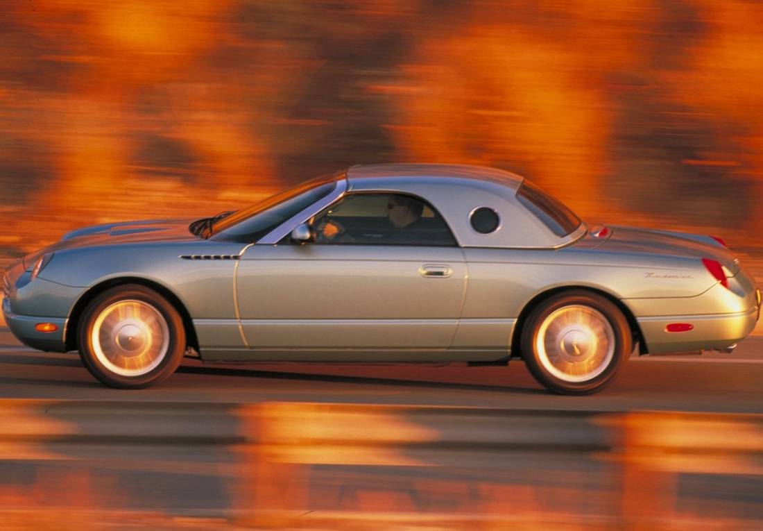 ford-thunderbird-side