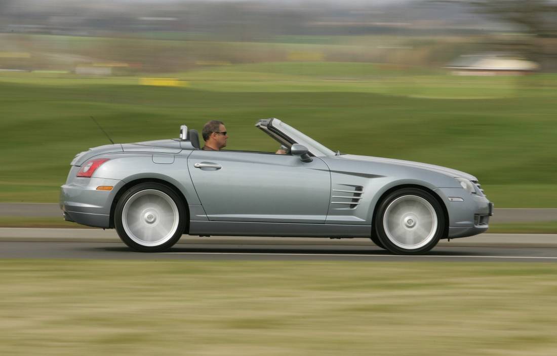 chrysler-crossfire-roadster-side