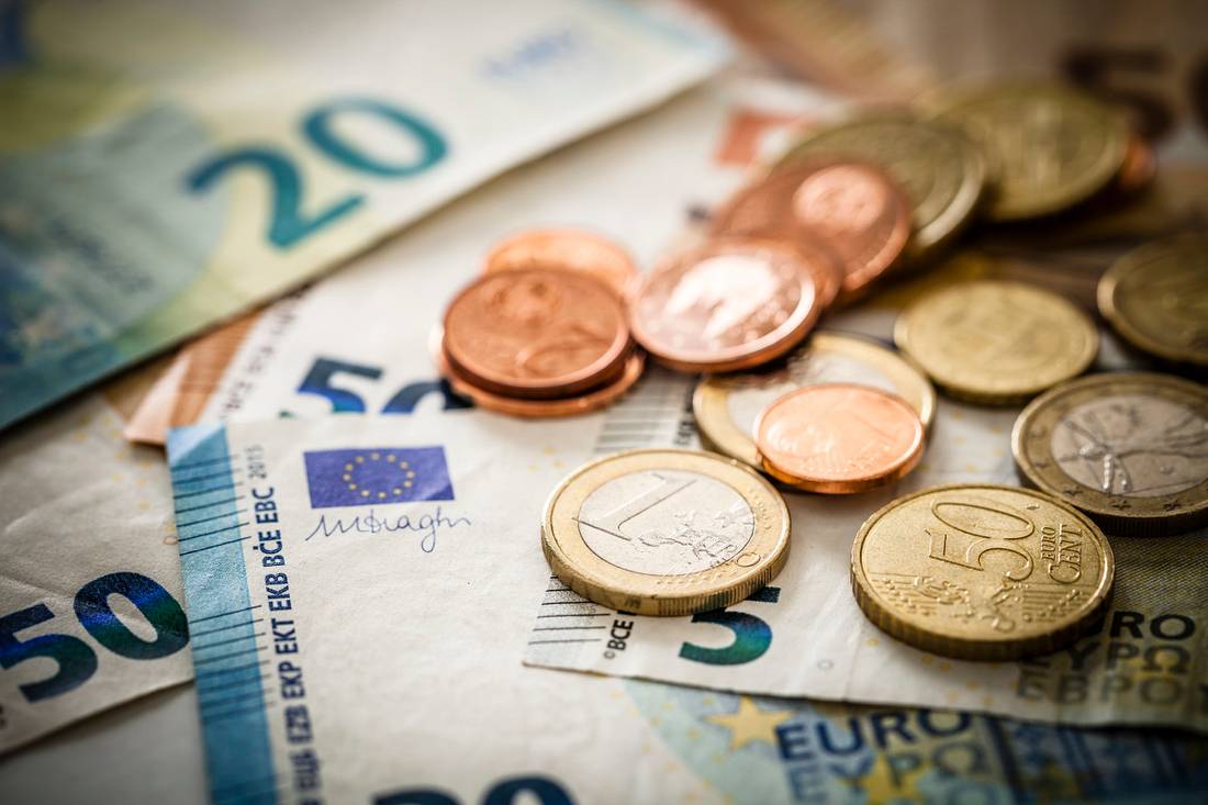 Über 350 Euro im Jahr sparen: So zahlen Fahranfänger viel weniger