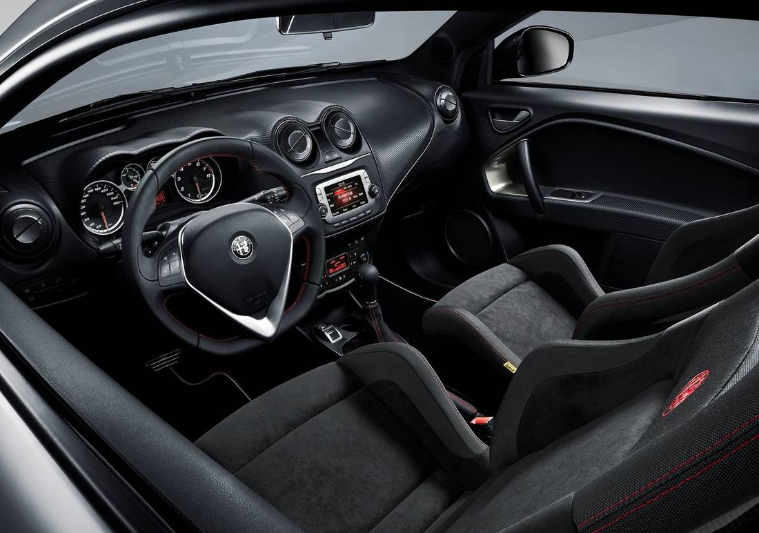 alfa-romeo-mito-interior