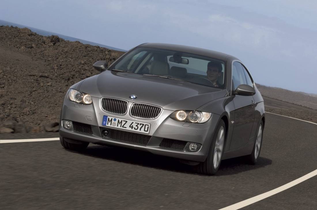 bmw-335i-front