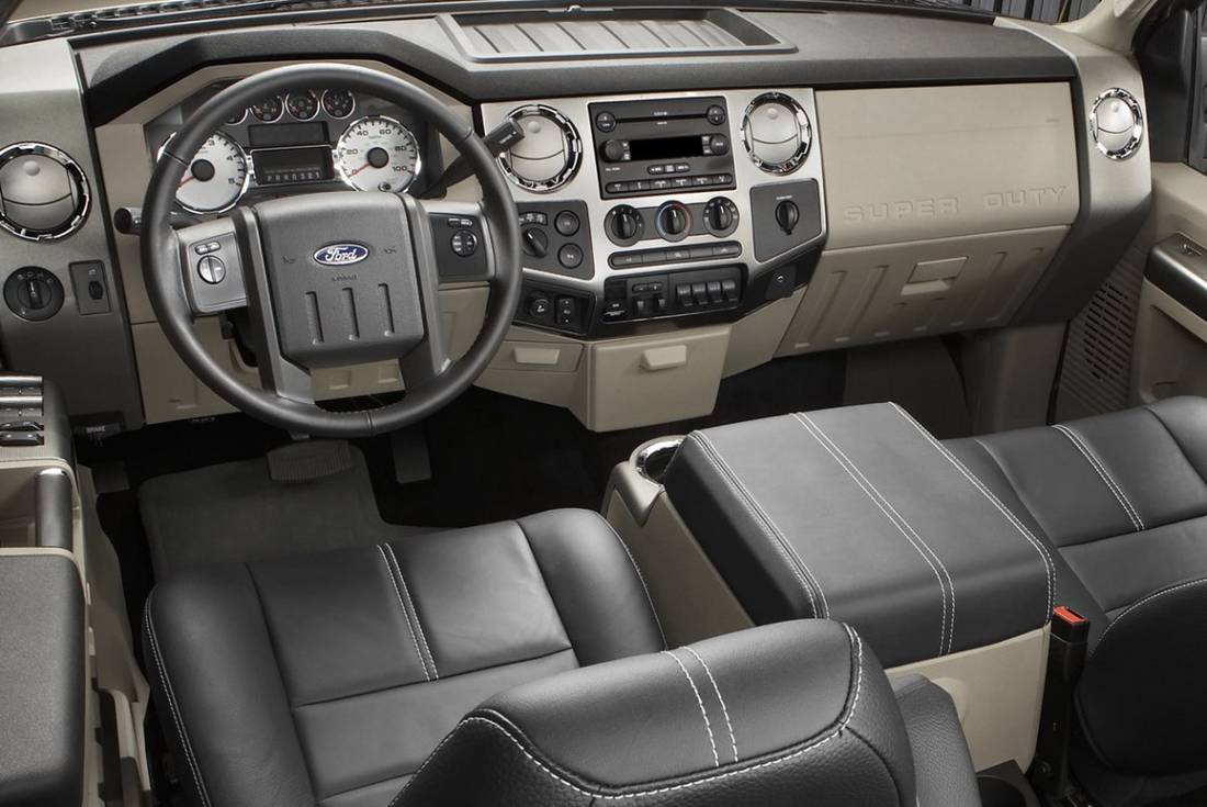 ford-f-350-interior