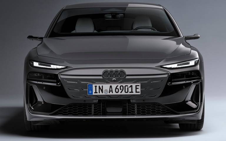 audi-a6-e-tron-2025-front